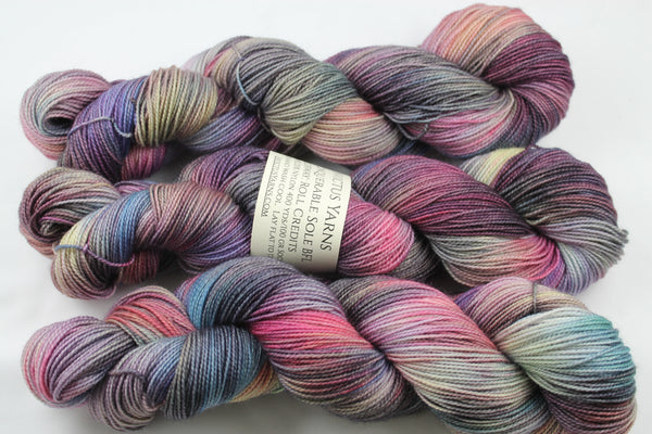 Roll Credits Unconquerable Sole BFL SW BFL/nylon fingering weight sock yarn
