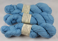 Snuggle Unbowed DK yarn 100% super wash merino