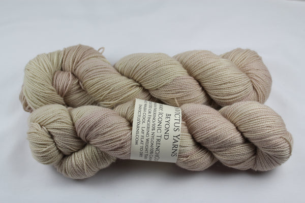 Iconic Trenchcoat Beyond 80/10/10 MCN fingering weight sock yarn