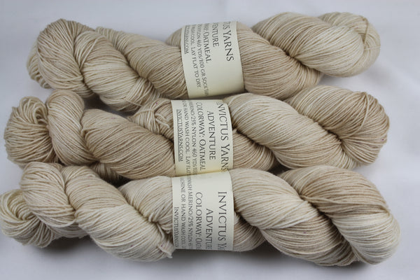 Oatmeal Adventure merino/nylon sock yarn